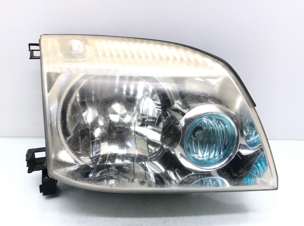 Фара правая для Nissan X-Trail, 2007 г. 2.2 DCi дизель б/у