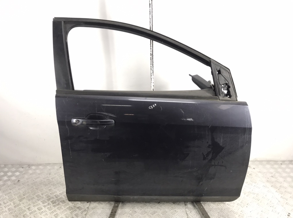 Дверь передняя правая для Ford Focus, 2010 г. 1.6 TDCi дизель б/у