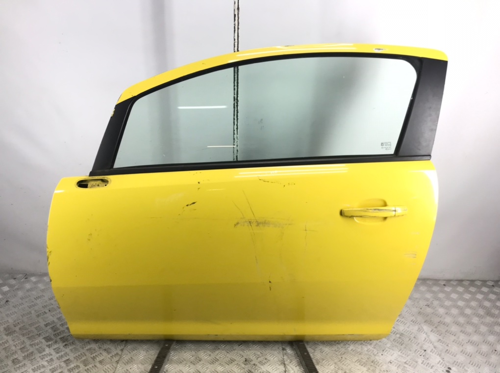 Дверь передняя левая для Opel Corsa, 2011 г. 1.3 CDTi дизель б/у