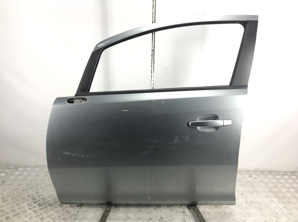 Дверь передняя левая для Opel Corsa, 2012 г. 1.2 i бензин б/у