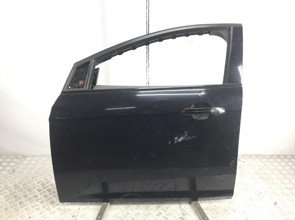 Дверь передняя левая для Ford Focus, 2011 г. 1.6 TDCi дизель б/у