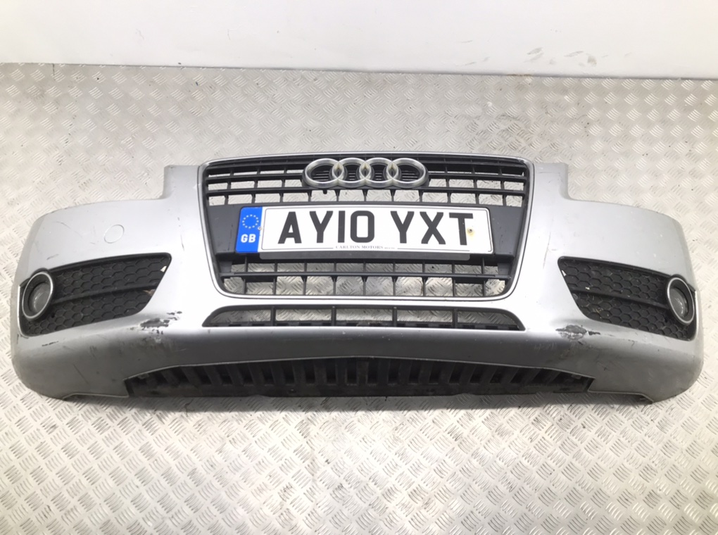 Бампер передний для Audi A5, 2010 г. 2.0 TDi дизель б/у