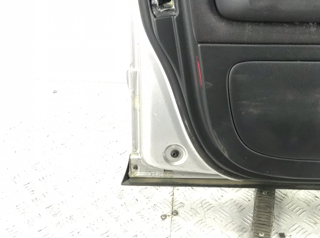 Дверь передняя левая для Audi A4, 2006 г. 2.5 TDi дизель б/у — фото 3