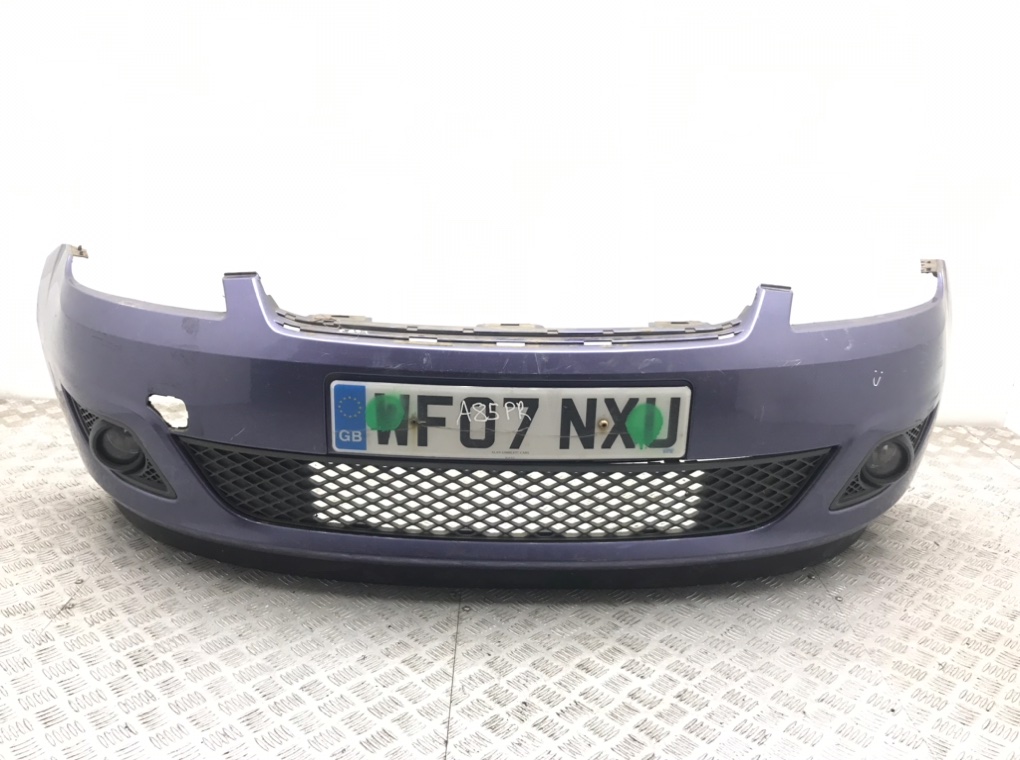 Бампер передний для Ford Fiesta, 2007 г. 1.3 i бензин б/у
