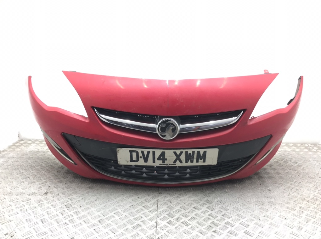 Бампер передний для Opel Astra, 2014 г. 1.6 i бензин б/у