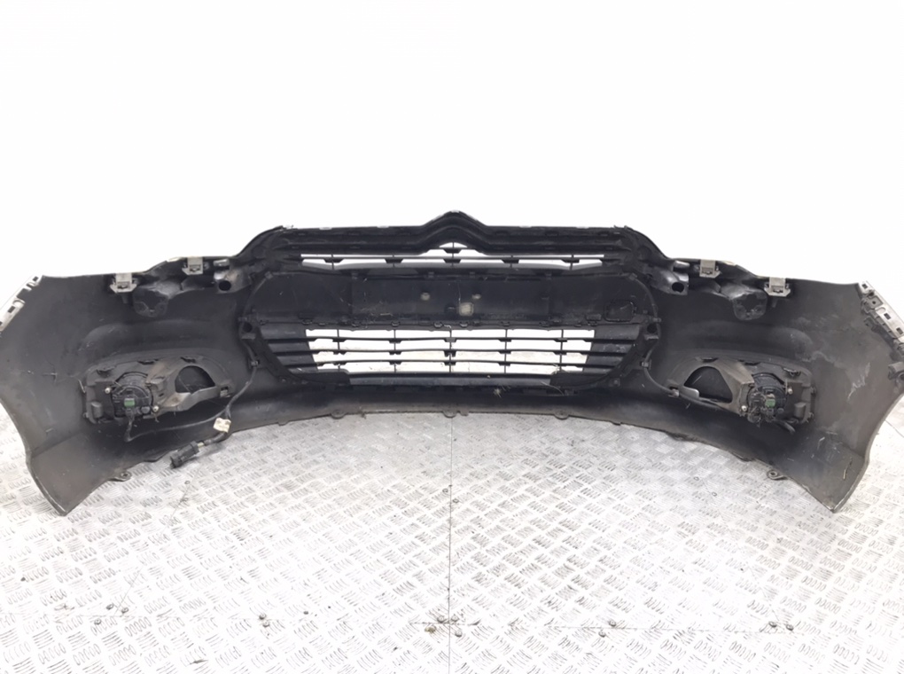 Бампер передний для Citroen C4, 2012 г. 1.6 HDi дизель б/у — фото 2