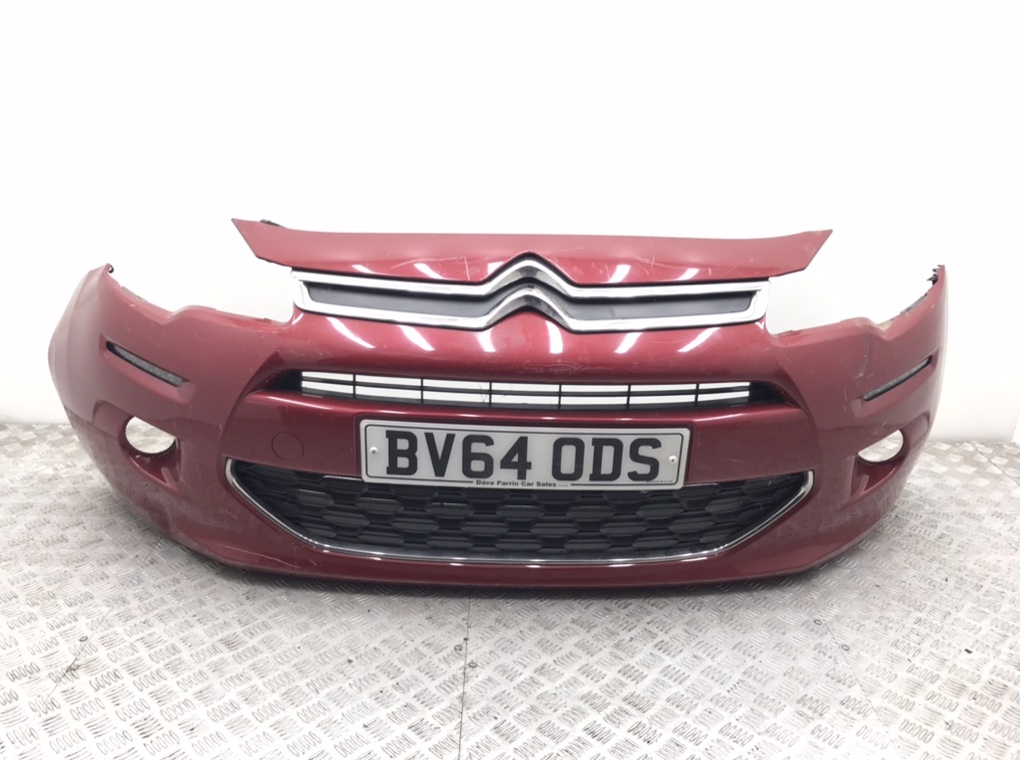 Бампер передний для Citroen C3, 2015 г. 1.2 i бензин б/у