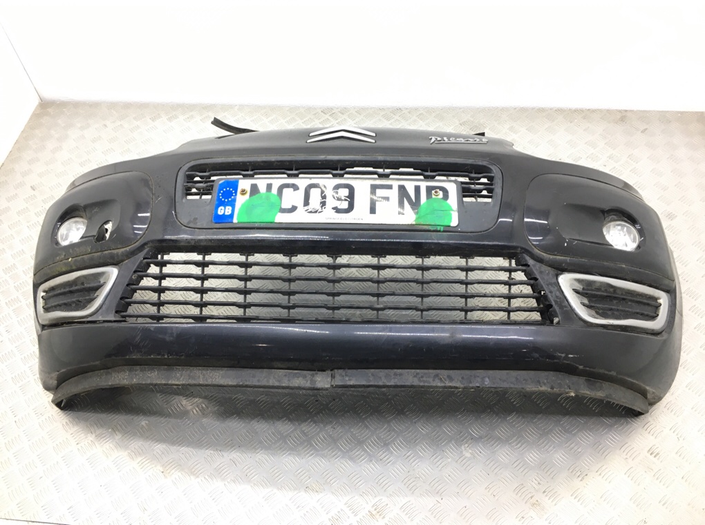 Бампер передний для Citroen C3 Picasso, 2009 г. 1.4 i бензин б/у