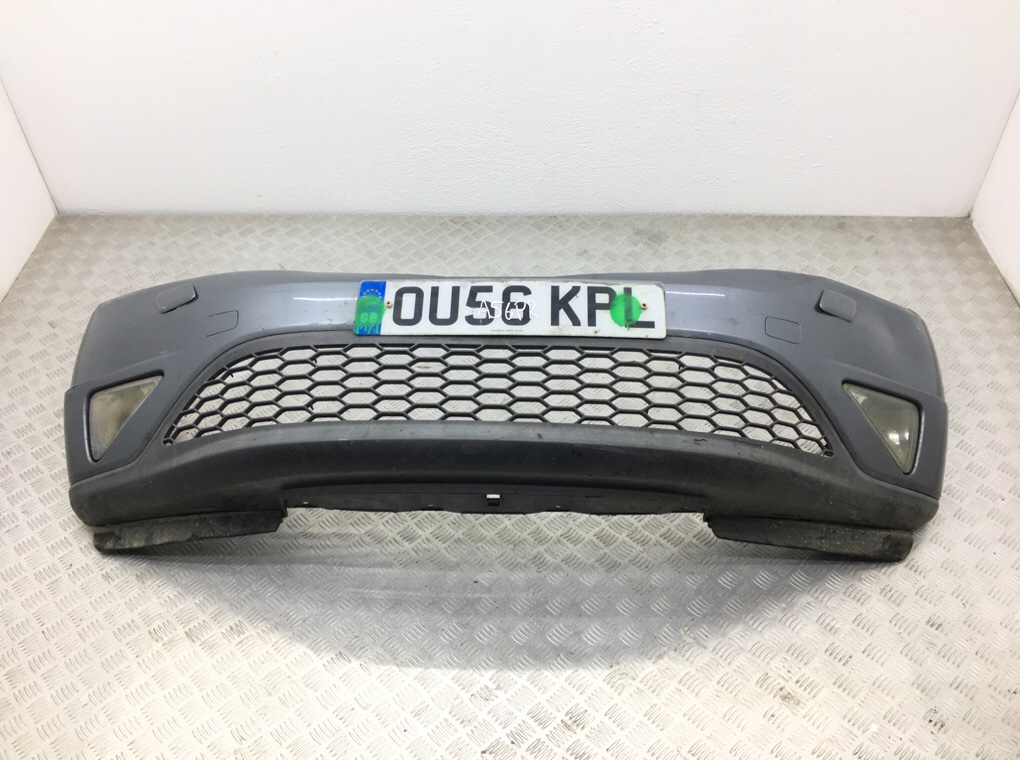 Бампер передний для Honda Civic, 2006 г. 1.8 i бензин б/у