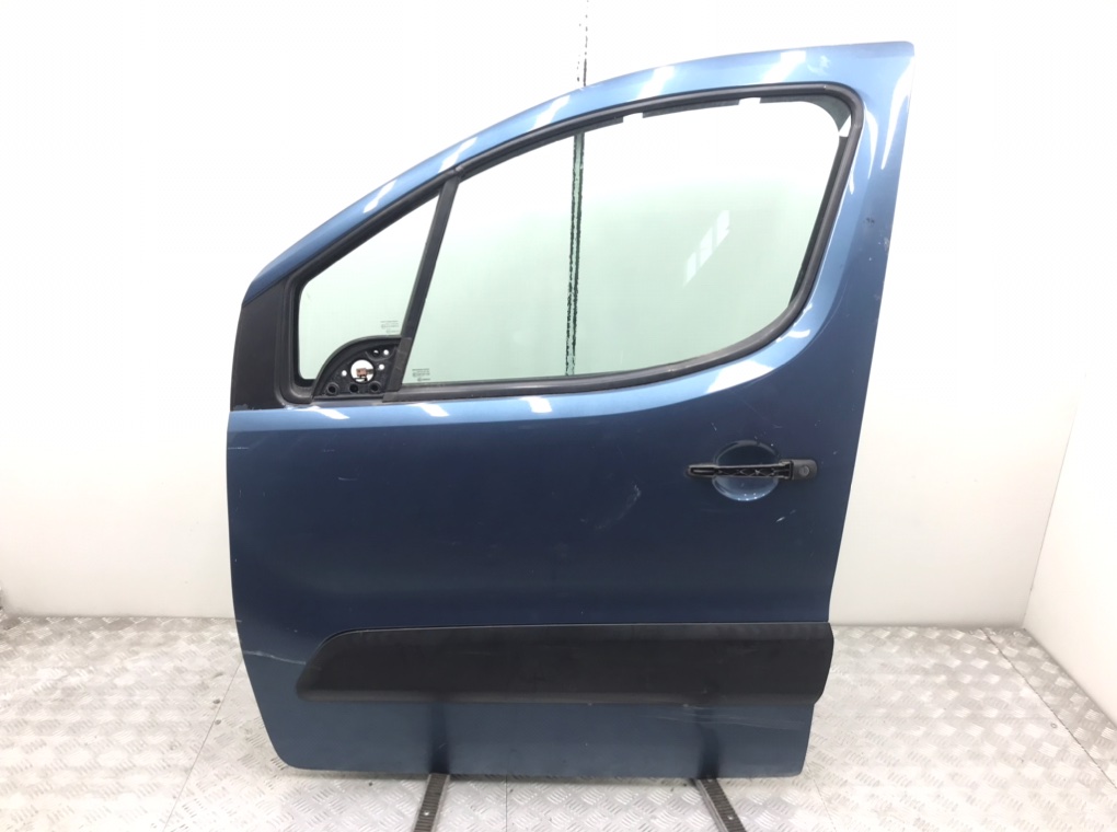 Дверь передняя левая для Citroen Berlingo, 2011 г. 1.6 HDi дизель б/у
