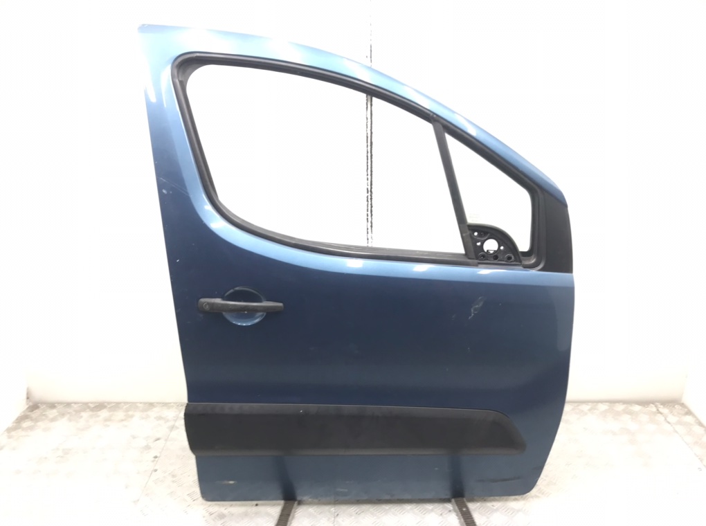 Дверь передняя правая для Citroen Berlingo, 2011 г. 1.6 HDi дизель б/у