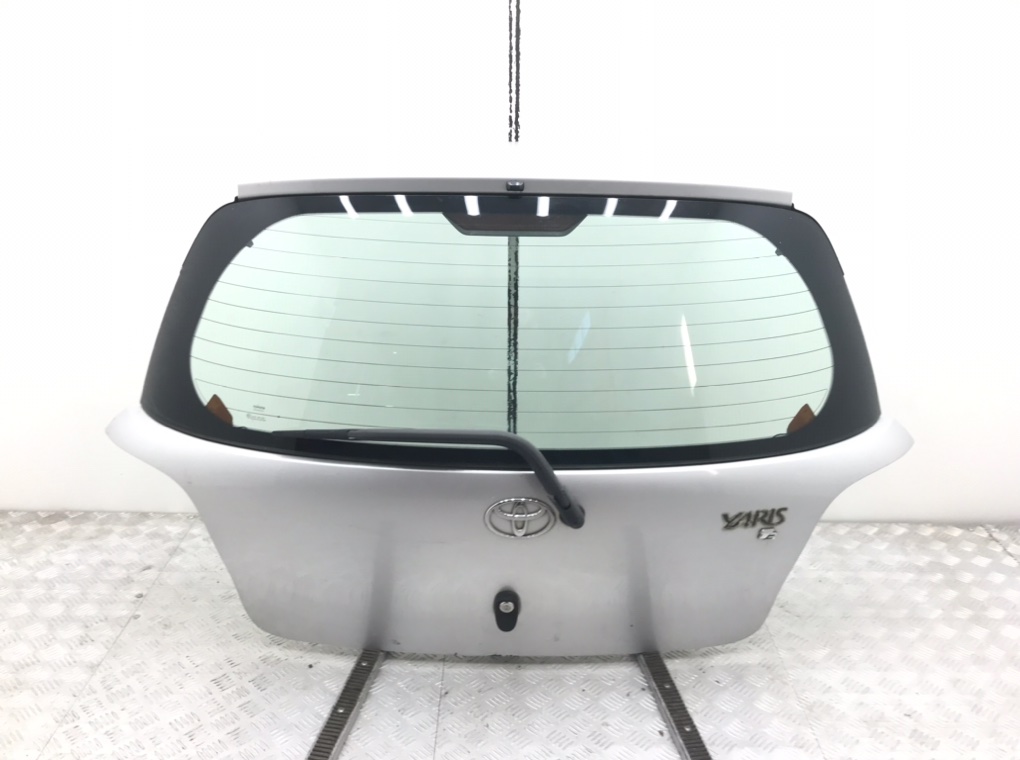 Крышка багажника для Toyota Yaris, 2004 г. 1.0 i бензин б/у