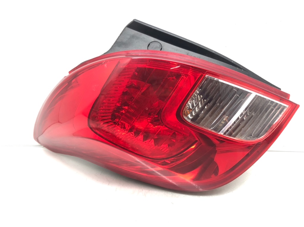 Фонарь задний левый для Opel Mokka, 2015 г. 1.6 i бензин б/у