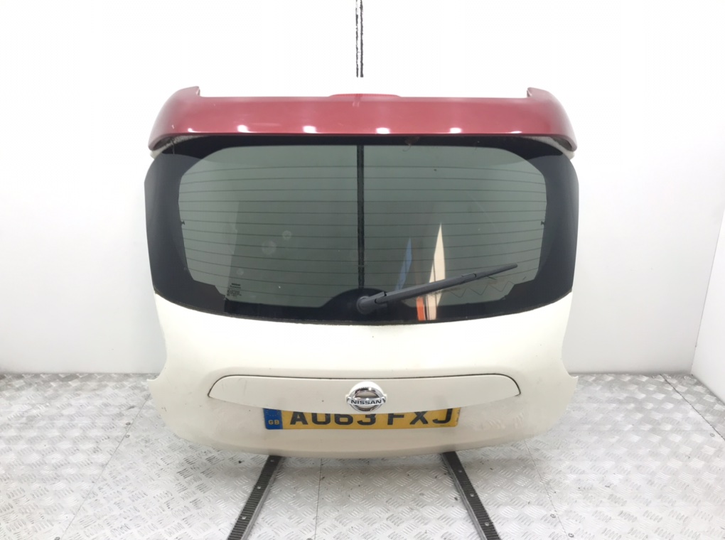 Крышка багажника для Nissan Juke, 2013 г. 1.6 i бензин б/у