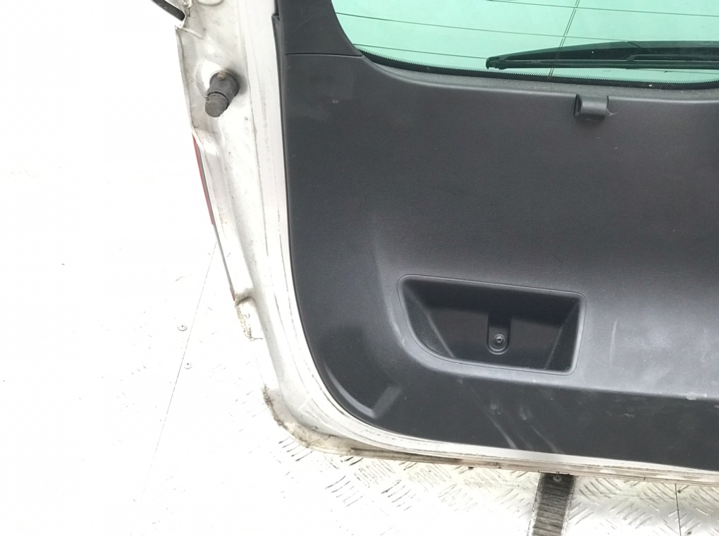 Крышка багажника для Citroen C4, 2012 г. 1.6 HDi дизель б/у — фото 3