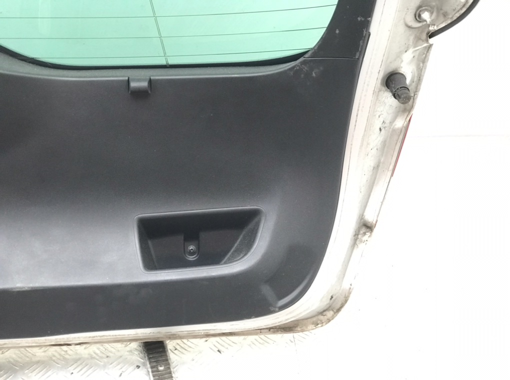 Крышка багажника для Citroen C4, 2012 г. 1.6 HDi дизель б/у — фото 4