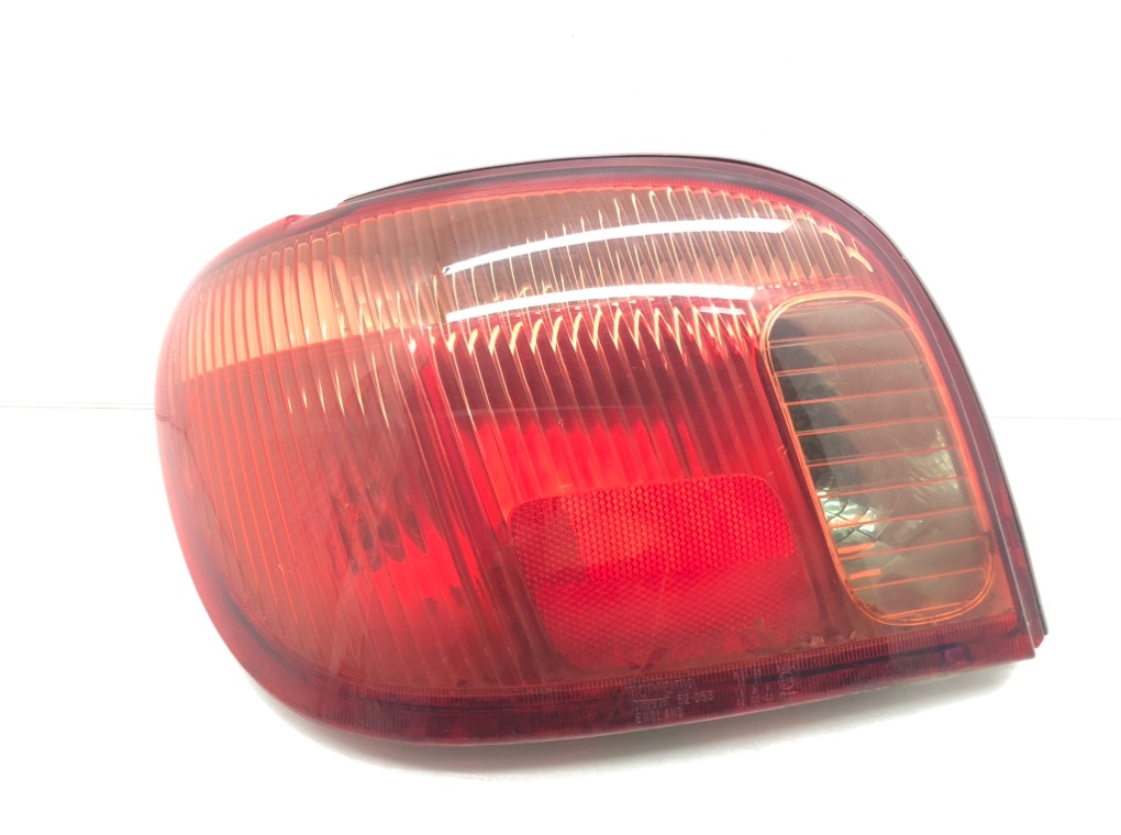 Фонарь задний левый для Toyota Yaris, 2004 г. 1.0 i бензин б/у
