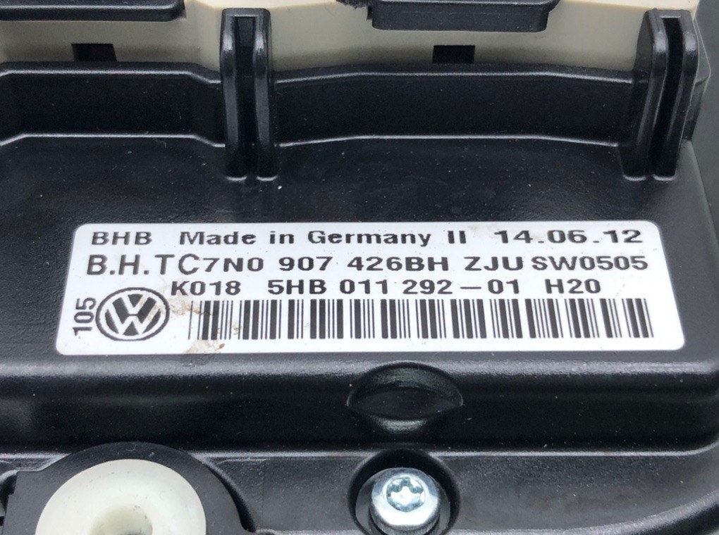 Блок управления печки/климат-контроля для Volkswagen Golf, 2012 г. 2.0 TDi дизель б/у — фото 5