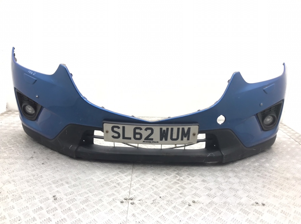 Бампер передний для Mazda CX-5, 2012 г. 2.2 D дизель б/у