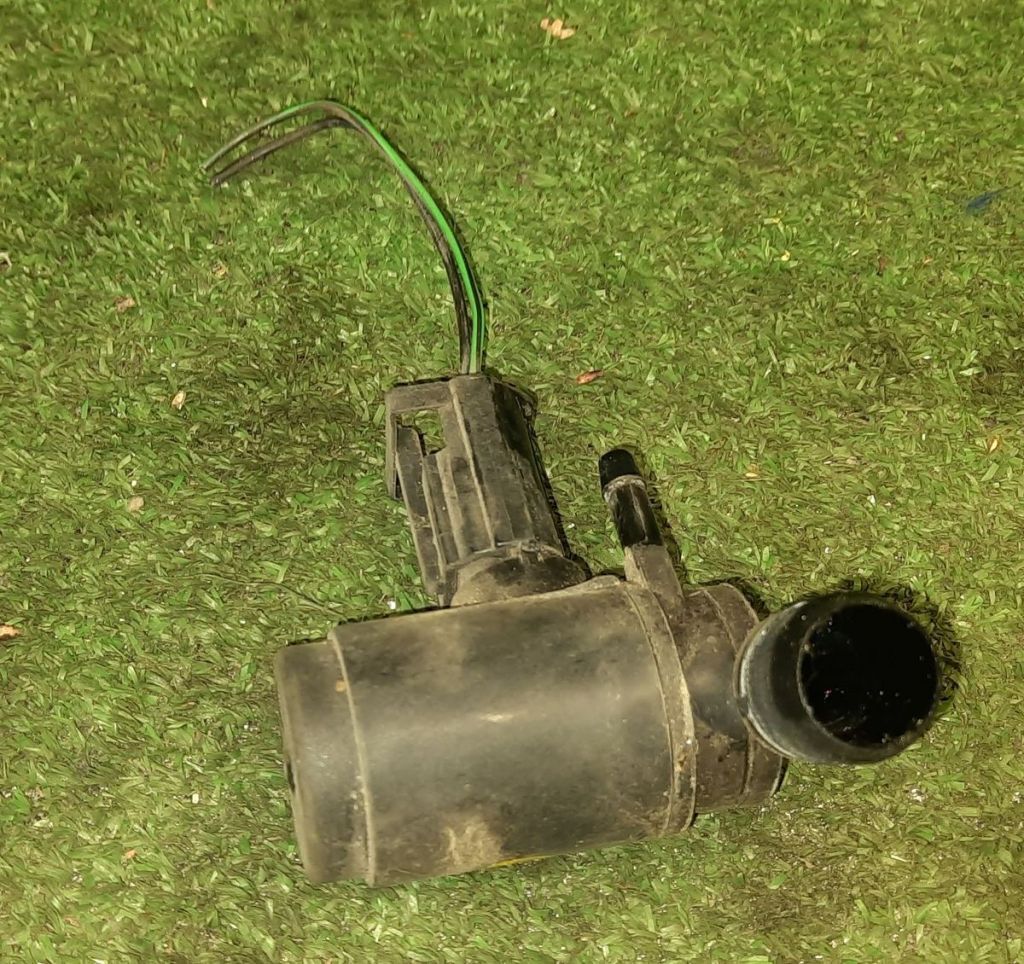 Насос омывателя Rover 216Si