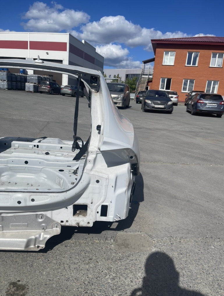 Крыло заднее правое S7 2020 4K8 DEWA Крыло заднее правое S7 2020 4K8 DEWA