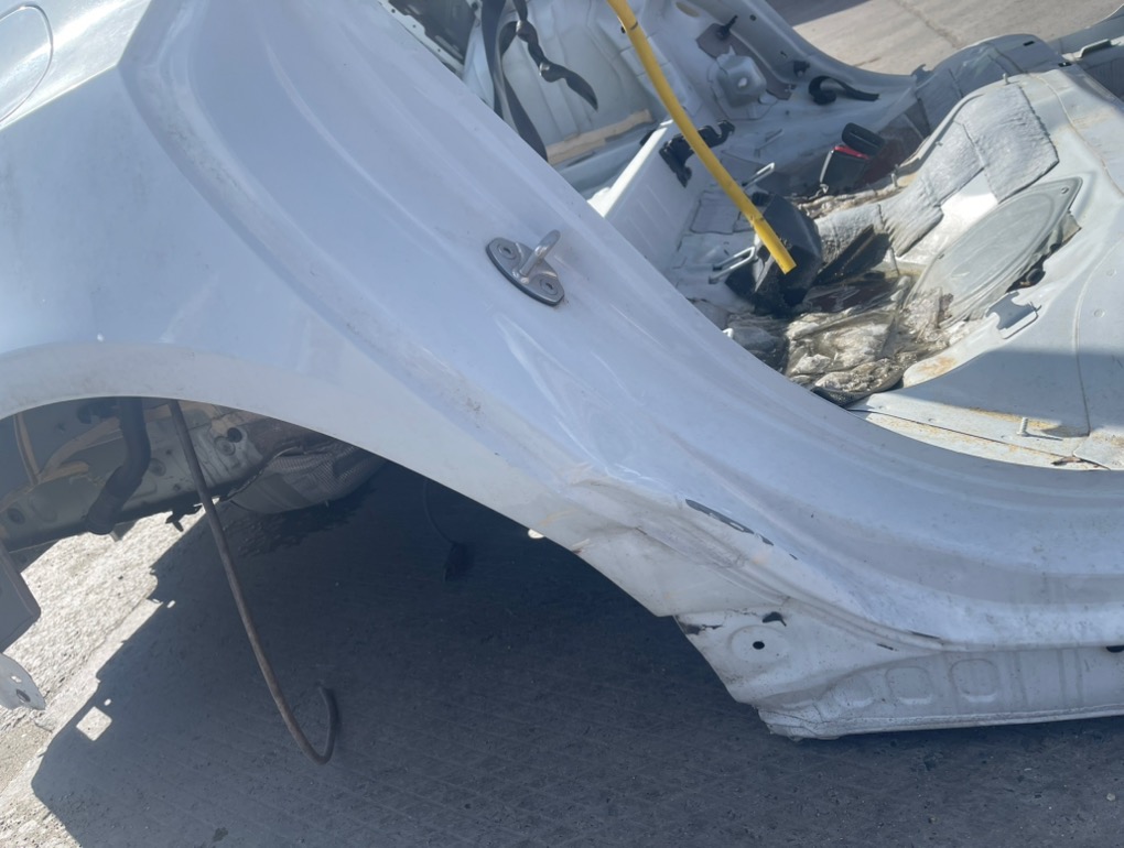 Крыло заднее правое S7 2020 4K8 DEWA Крыло заднее правое S7 2020 4K8 DEWA