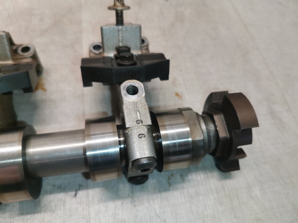 Распредвал C4 2012 EP6