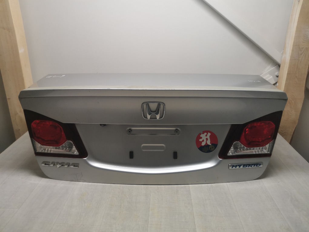 Крышка багажника Honda Civic 4D 68500-SNB-900ZZ контрактная