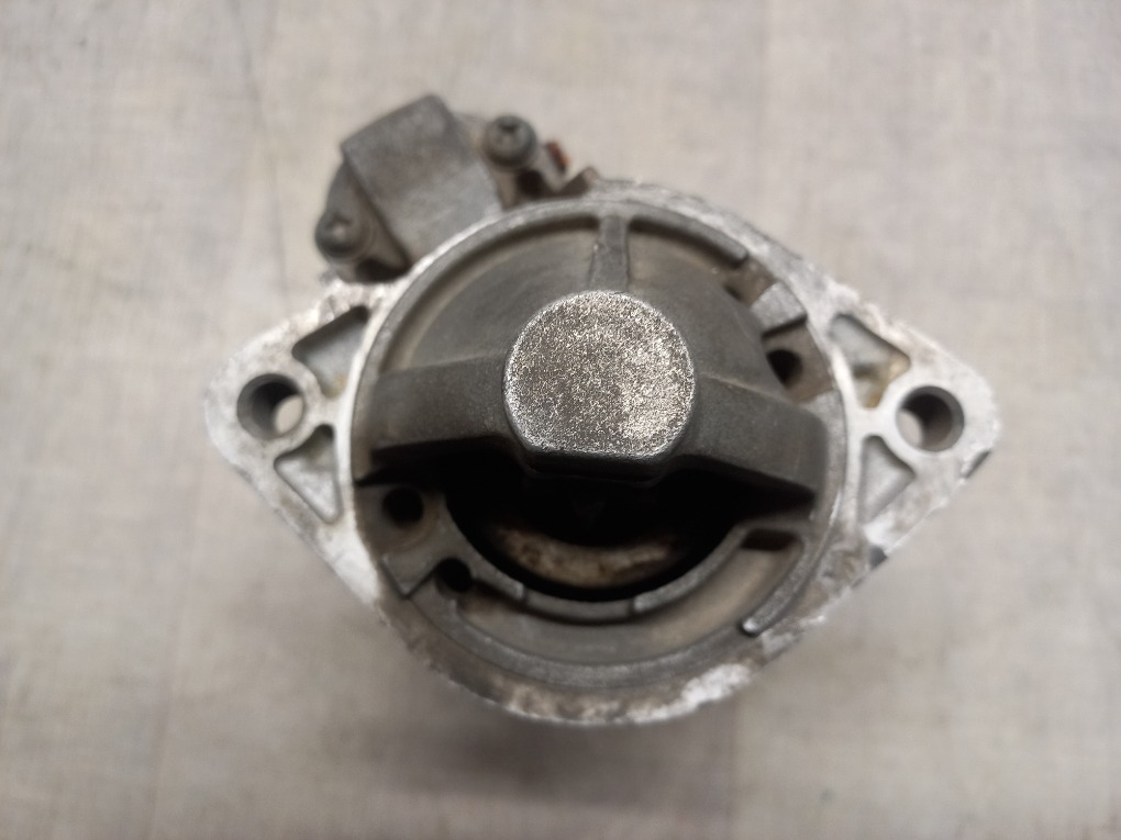 Стартер Lancer 9