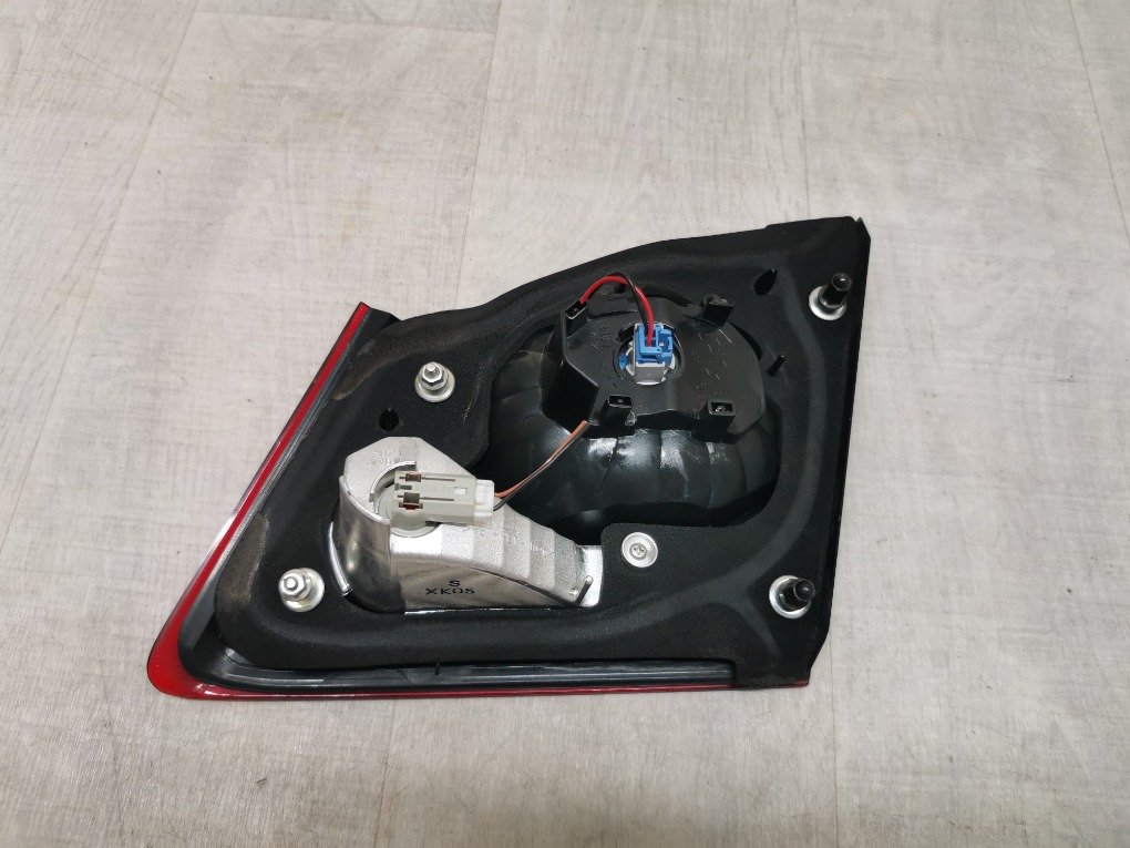 Фонарь задний левый Civic 4D