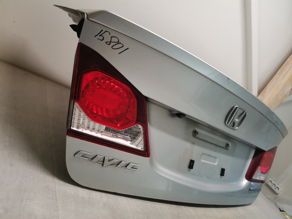 Крышка багажника Honda Civic 4D