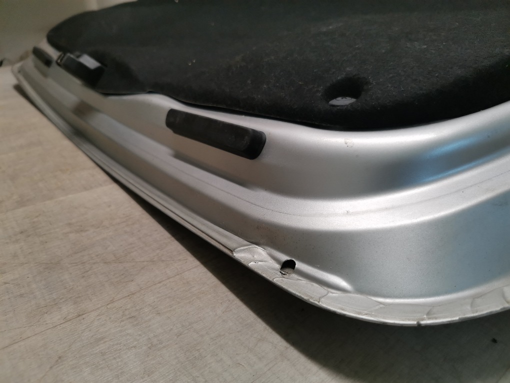 Крышка багажника Civic 4D