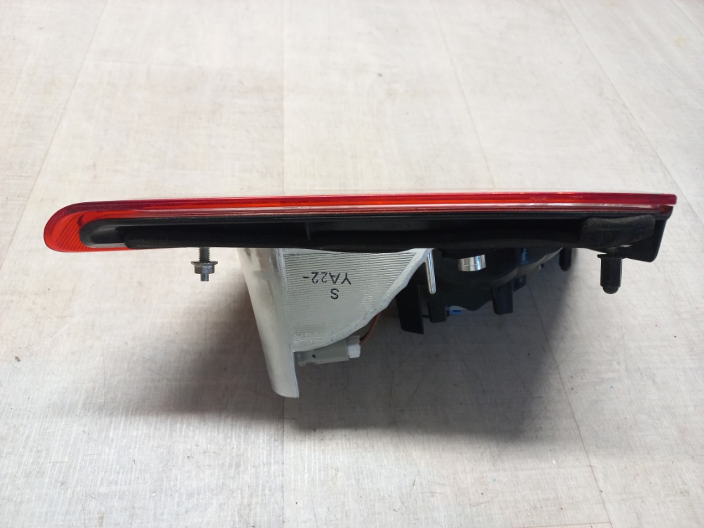 Фонарь задний правый Civic 4D