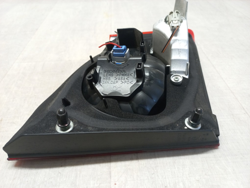 Фонарь задний правый Civic 4D