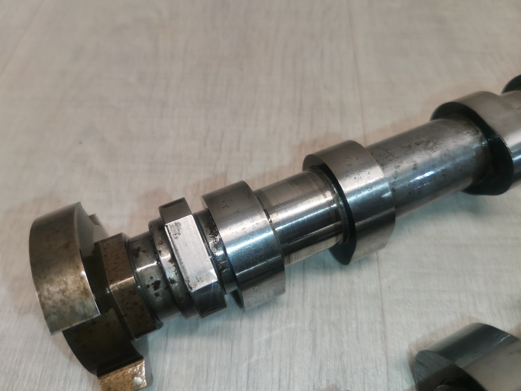 Распредвал 308 5F01 Распредвал 308 5F01