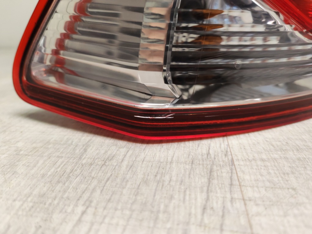 Фонарь задний левый Civic 8