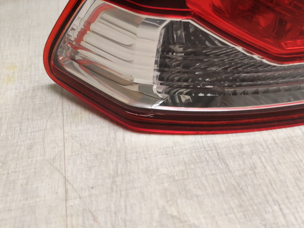 Фонарь задний левый Civic 8