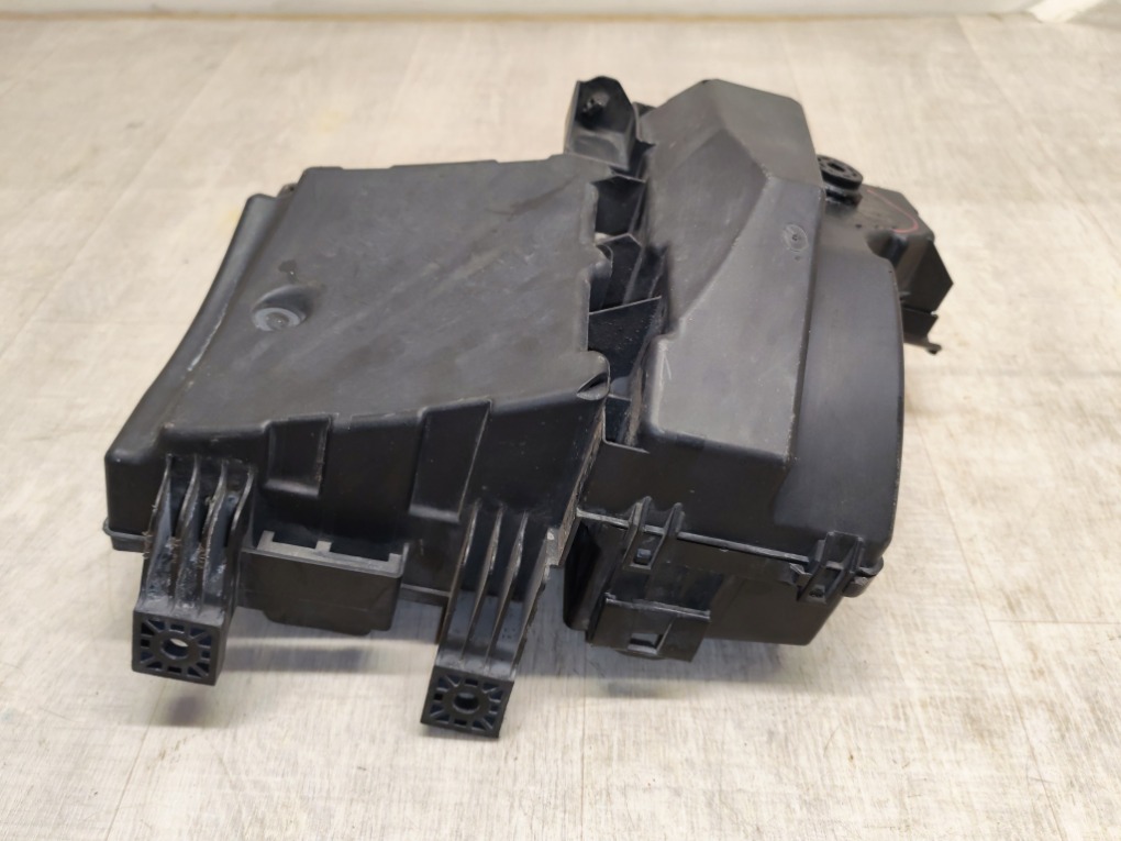 Корпус блока предохранителей Qashqai 2009 J10 HR16DE