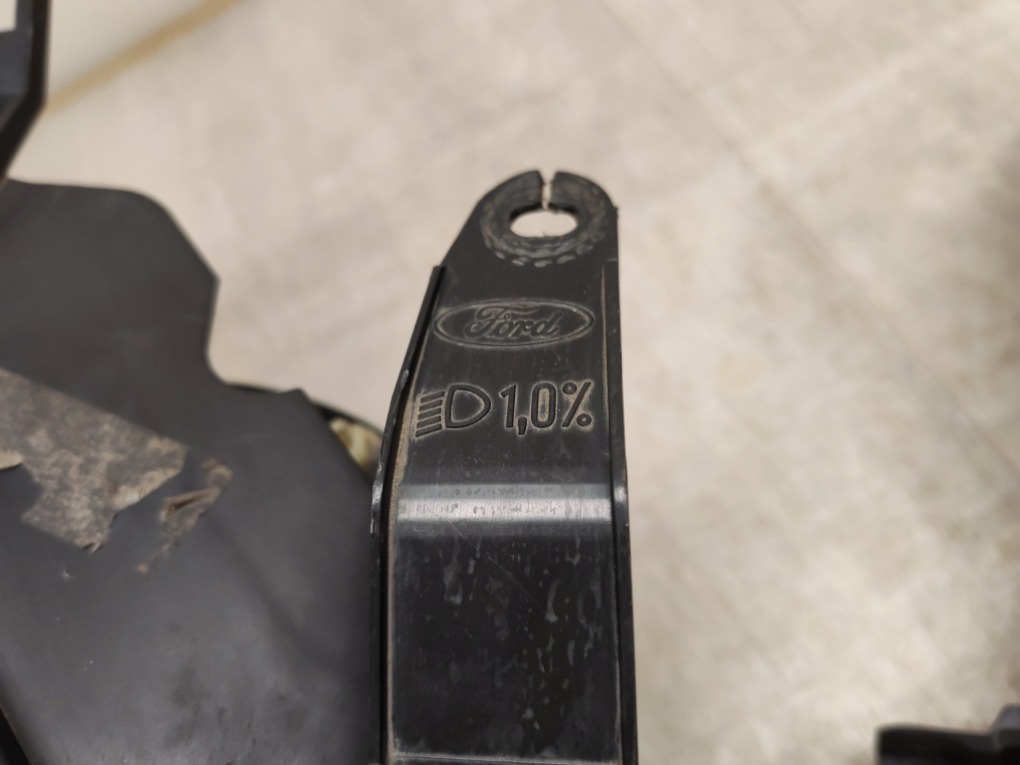 Фара Fusion 2008 CBK