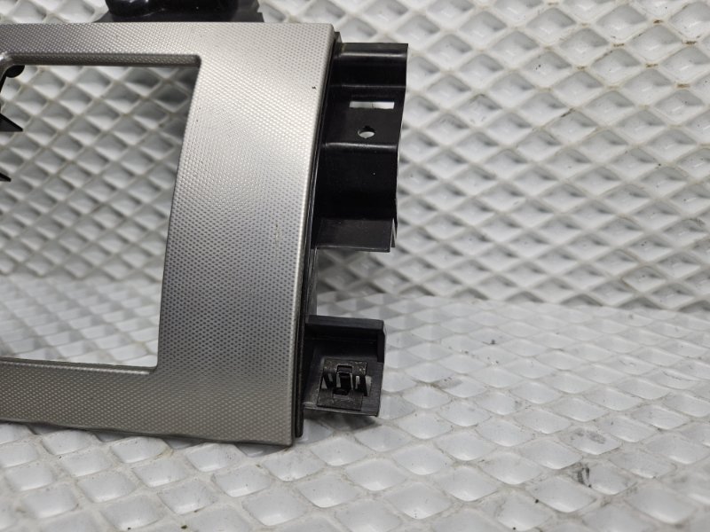 Накладка на торпедо передняя XF 2014 X250 306DT