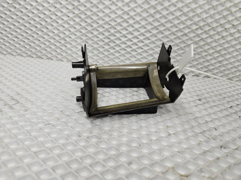 Дефлектор воздушный передний левый XF 2014 X250 306DT Дефлектор воздушный передний левый XF 2014 X250 306DT