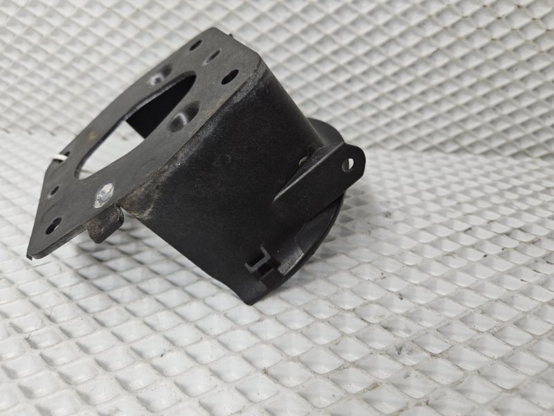 Кронштейн актуатора замка капота передний XF 2014 X250 306DT