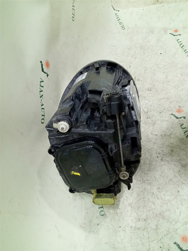 Фара левая BEETLE 16CBZ Фара левая BEETLE 16CBZ