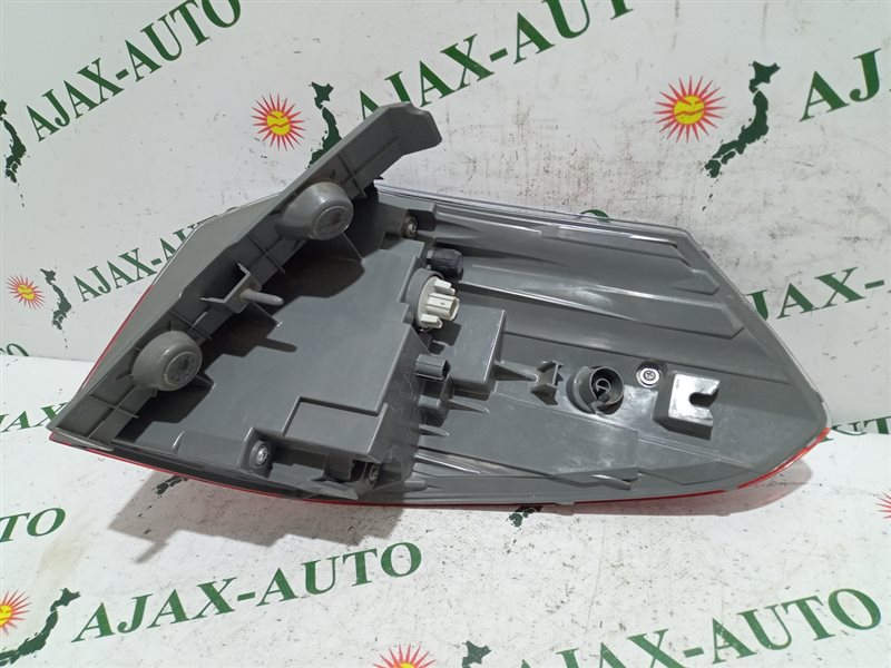 Стоп-сигнал левый SHUTTLE GP7