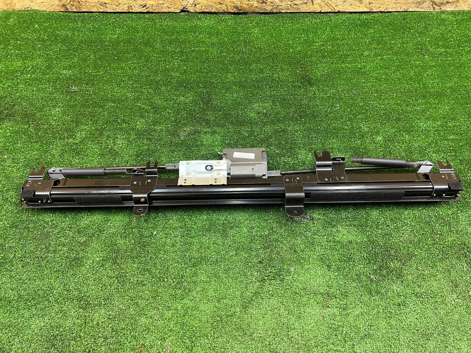 Шторка окна задняя HONDA INSPIRE UC1 J30A Шторка окна задняя HONDA INSPIRE UC1 J30A