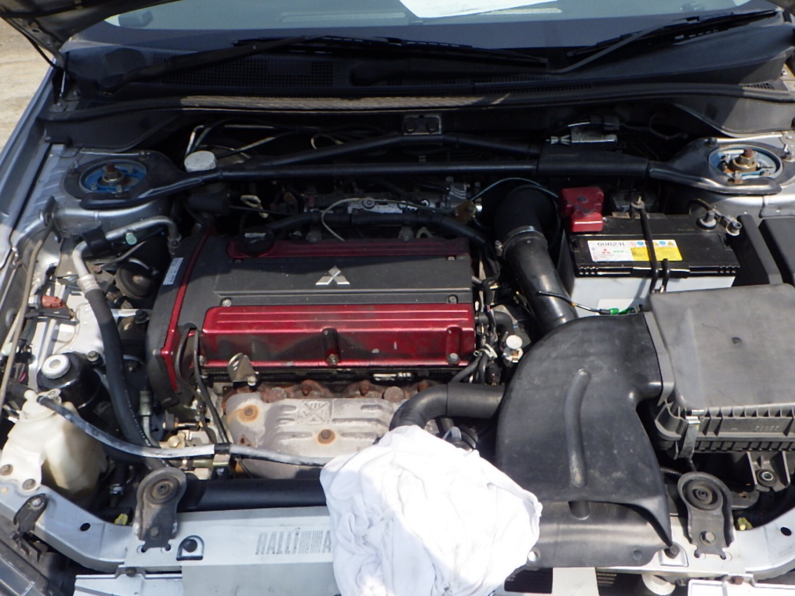Петля капота EVOLUTION 2000-2002 CT9W 4G63