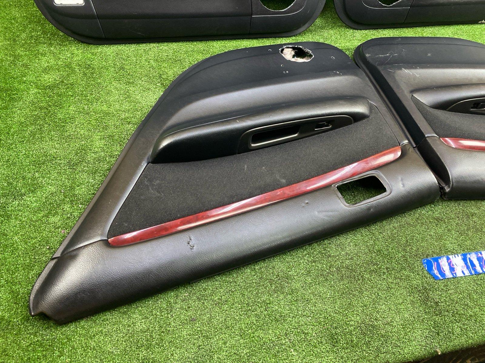 Обшивка двери MARK 2 2001 JZX110 1JZ-GTE