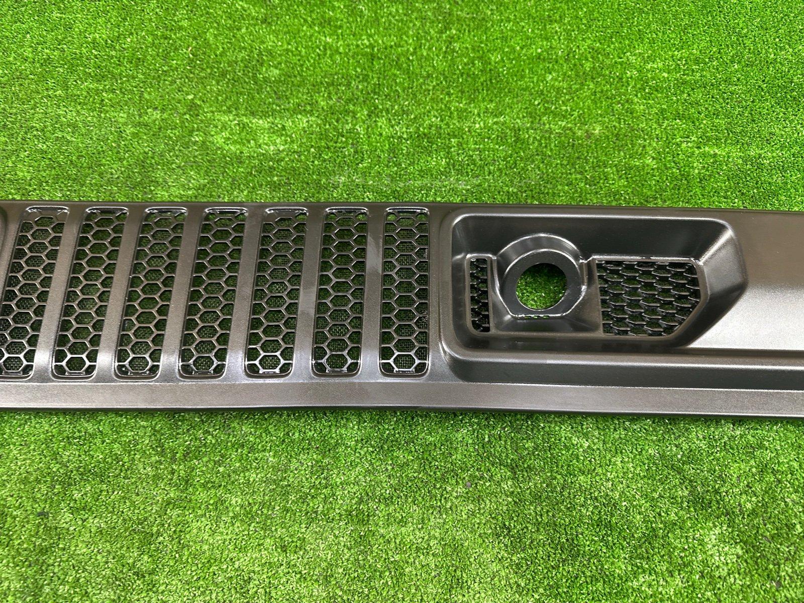 Жабо переднее JEEP Wrangler Sahara JL 3BA-JL20L
