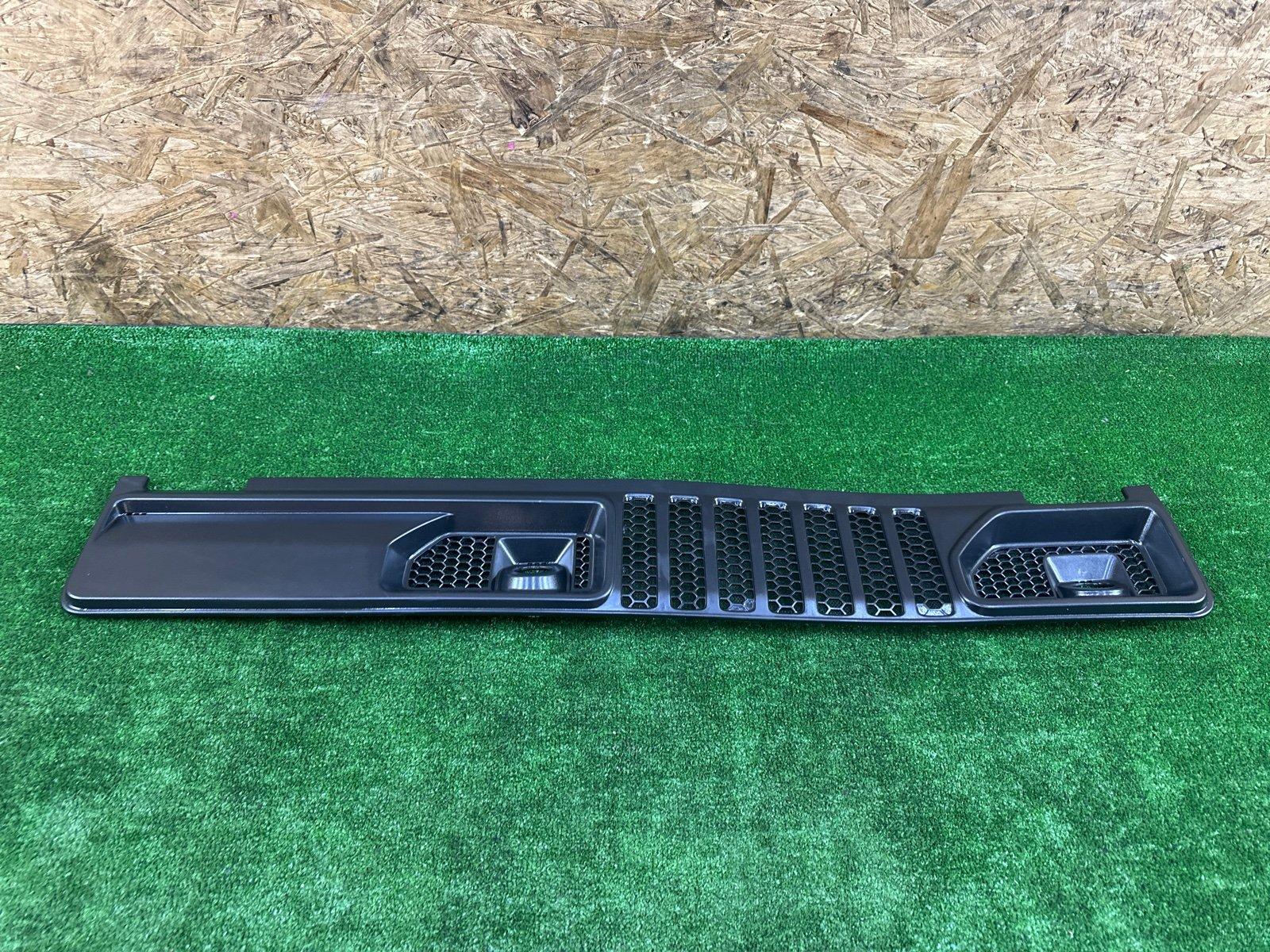 Жабо переднее Wrangler Sahara 2023 JL 3BA-JL20L