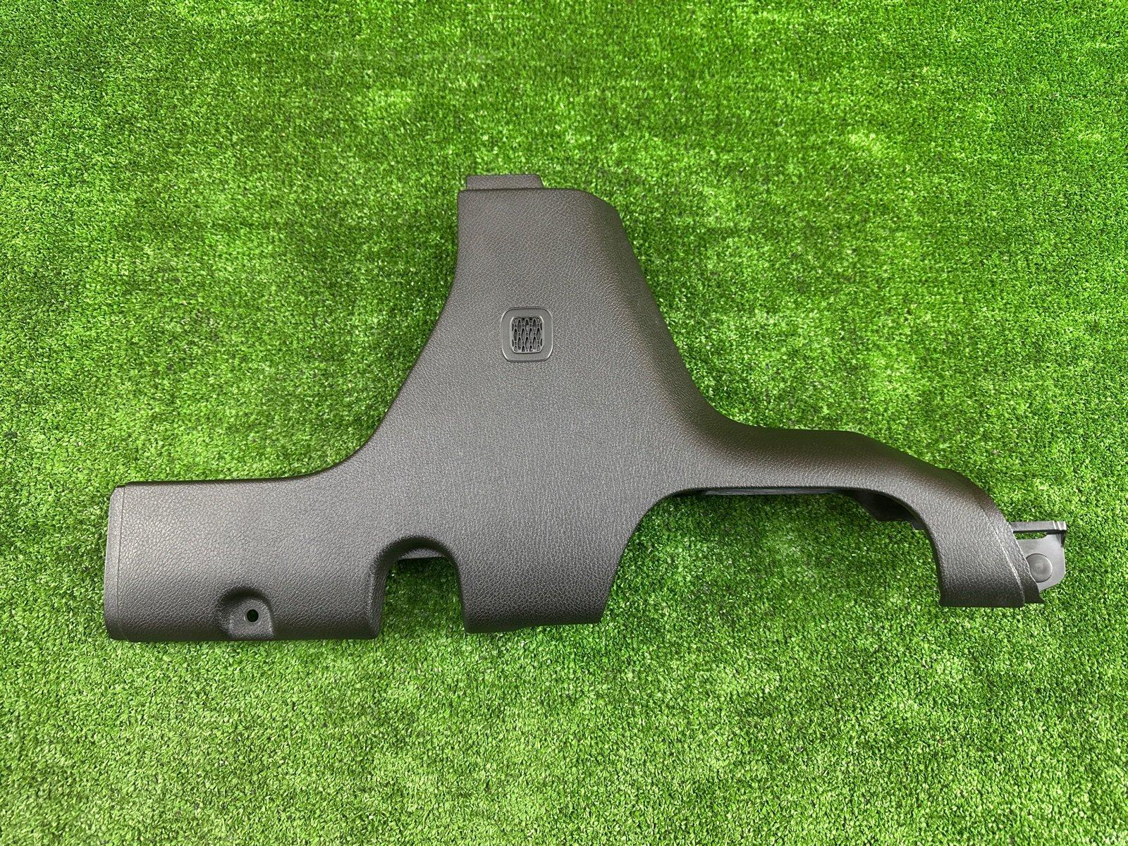 Обшивка потолка JEEP Wrangler Sahara 2023 JL 3BA-JL20L 6DD59TX7AE контрактная